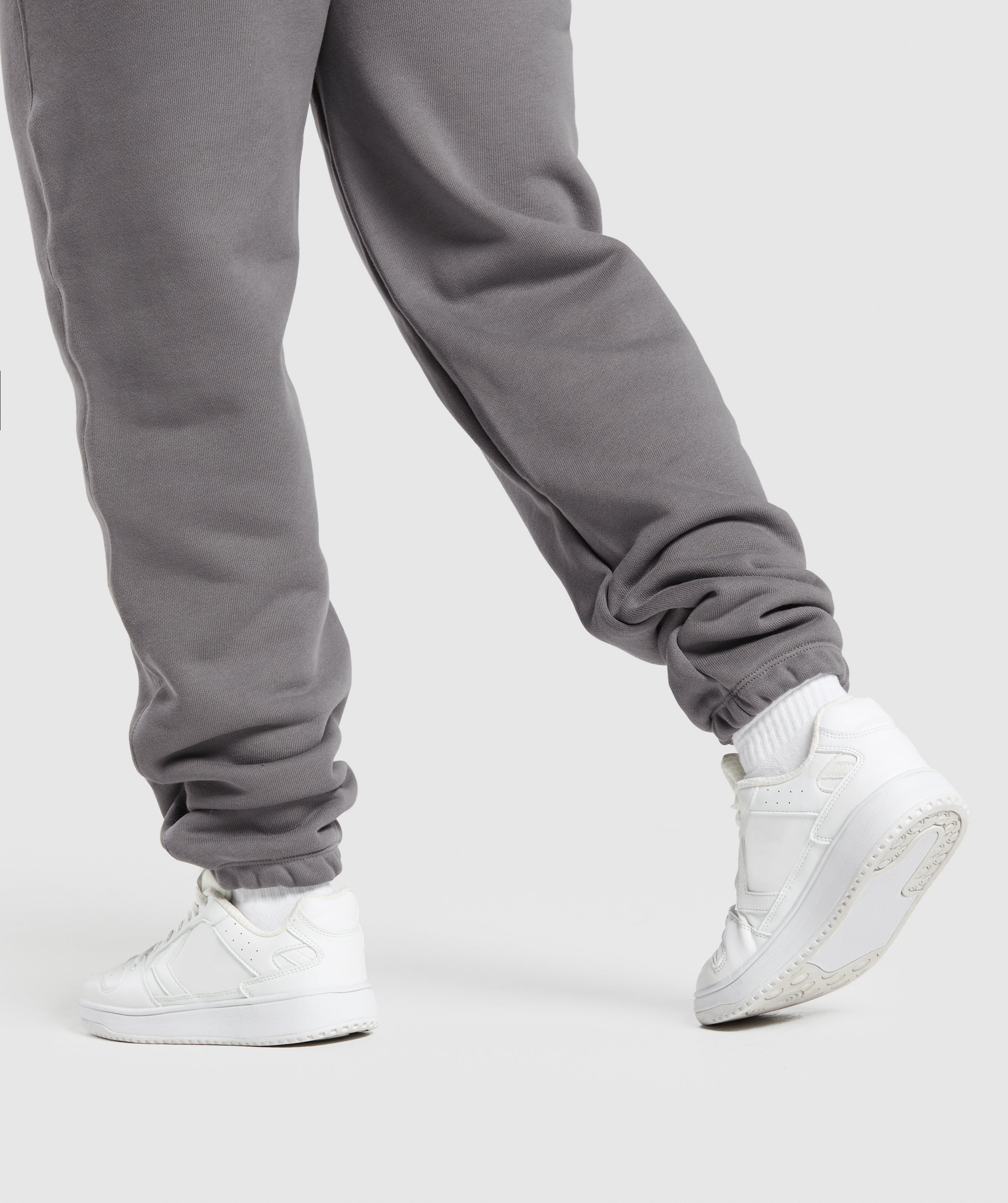 Gymshark Embroidered Gymshark Oversized Jogger - Brushed Grey