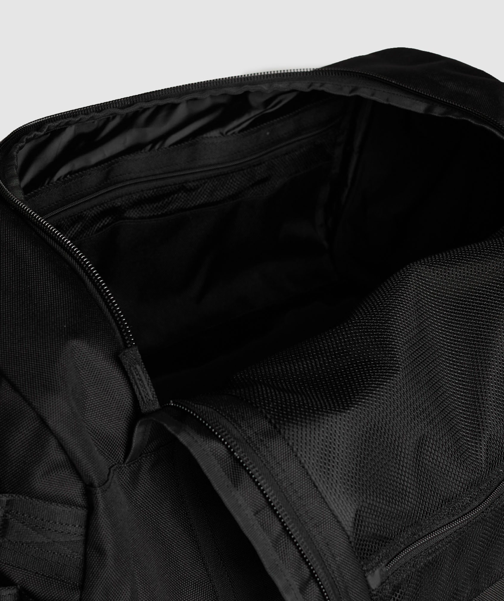 Gymshark Tactical Large Barrel Bag - Black